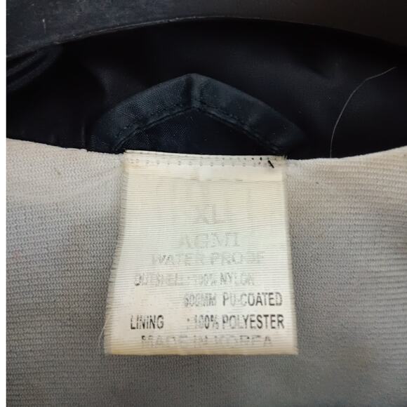 Tommy Hilfiger Vintage Windbreaker Mens XL Black Striped Pro Sport Embroidered - Picture 6 of 11